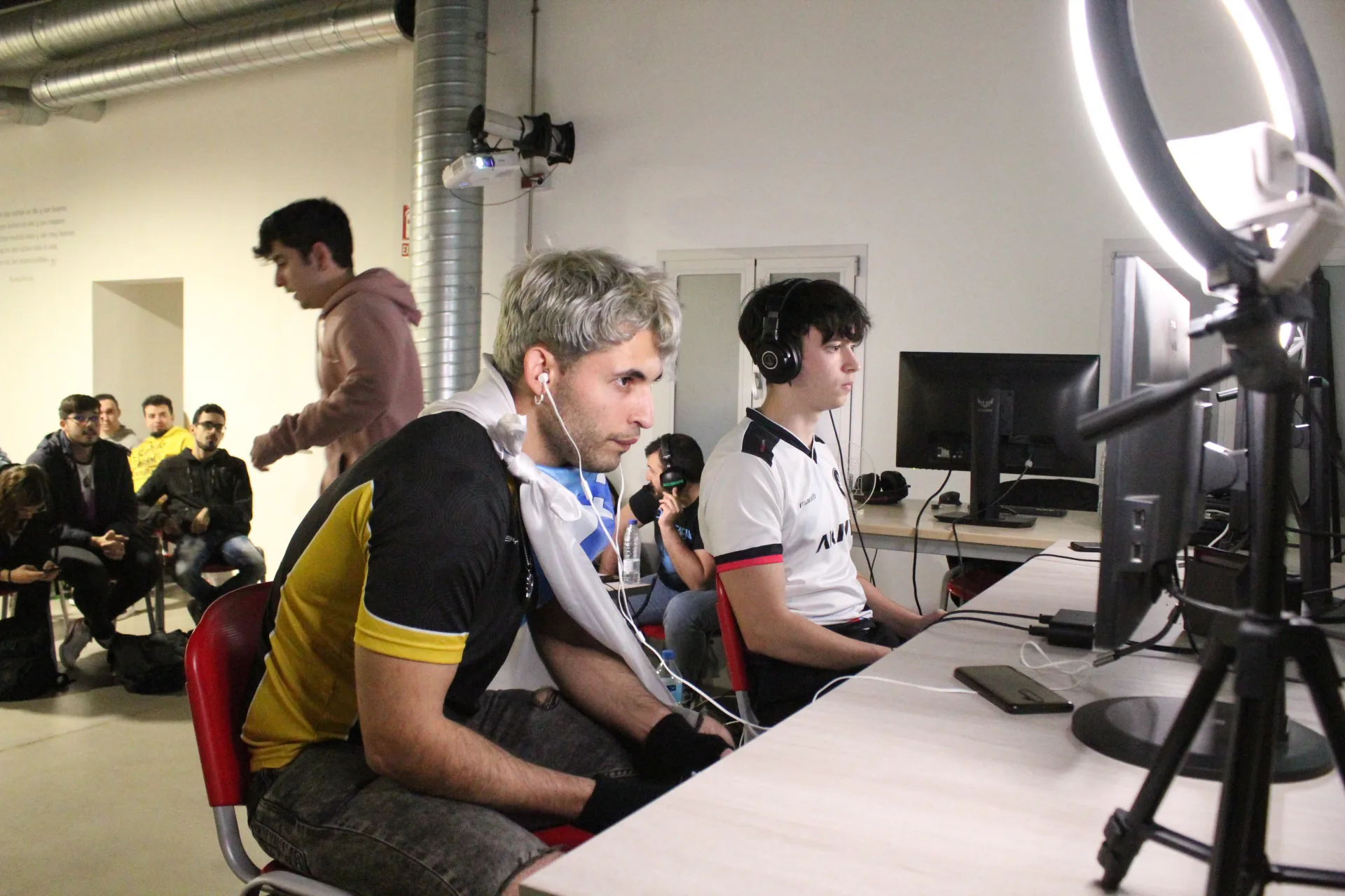 NbbZRy9[1]